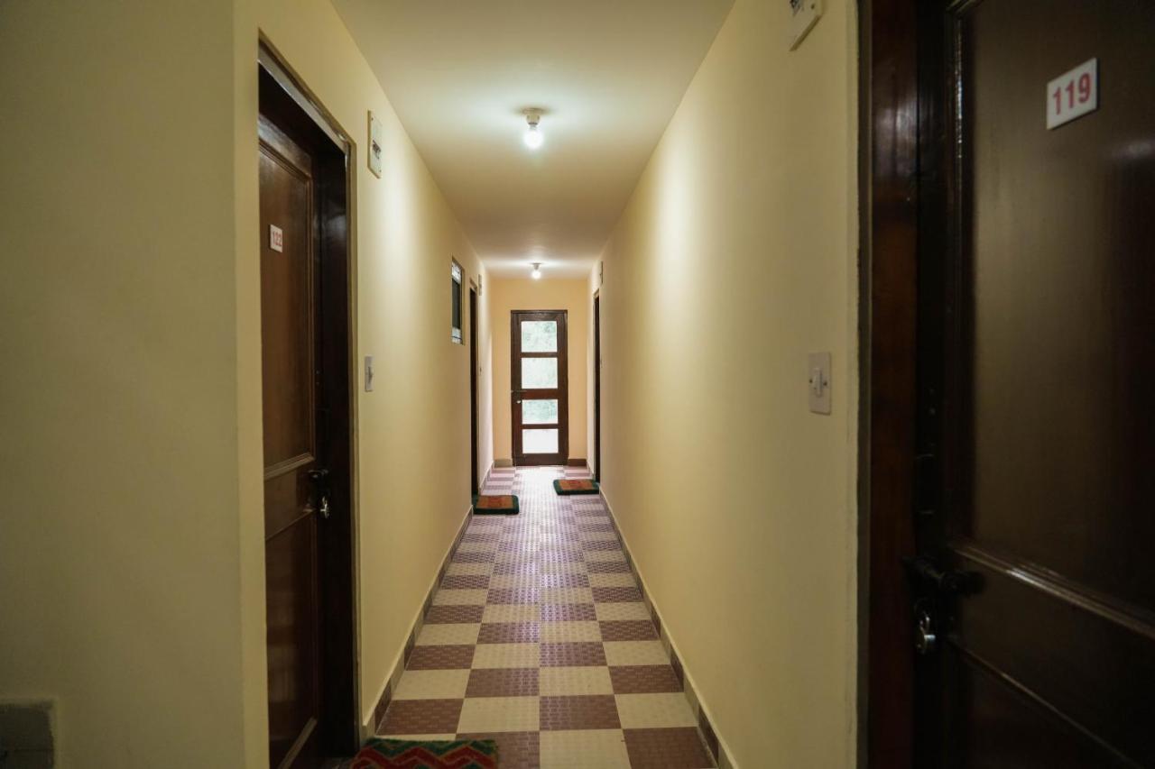 מנאלי Hotel Grass Land מראה חיצוני תמונה